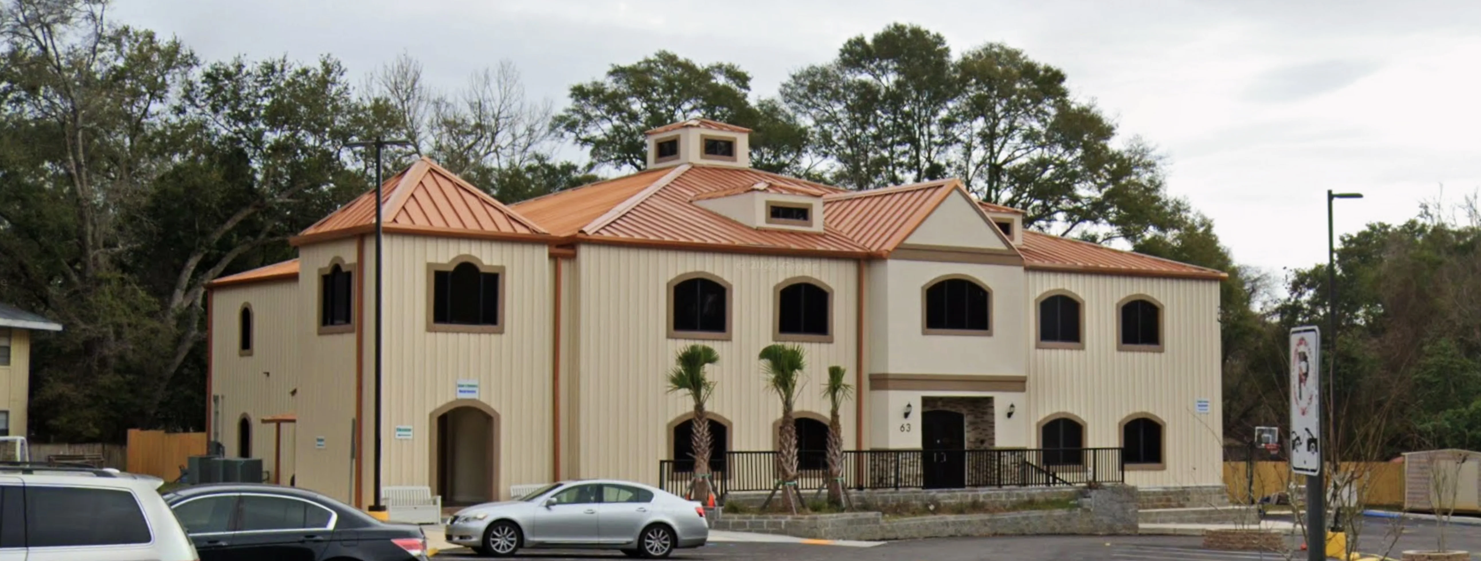 Exterior view of Islamic Society of Mobile Mobile building